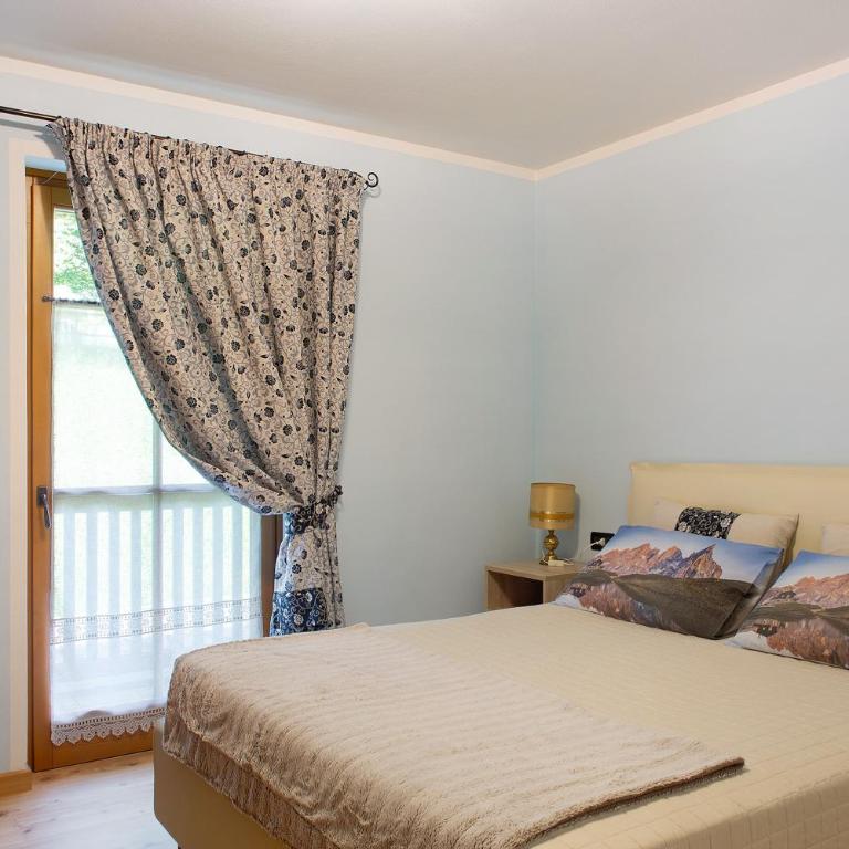 Villa Enrica - Appartamento Deluxe con 2 Camere da Letto e Balcone - 14