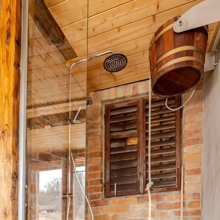 Naturstammhaus Almhütte - Haus mit 1 Schlafzimmer - 33