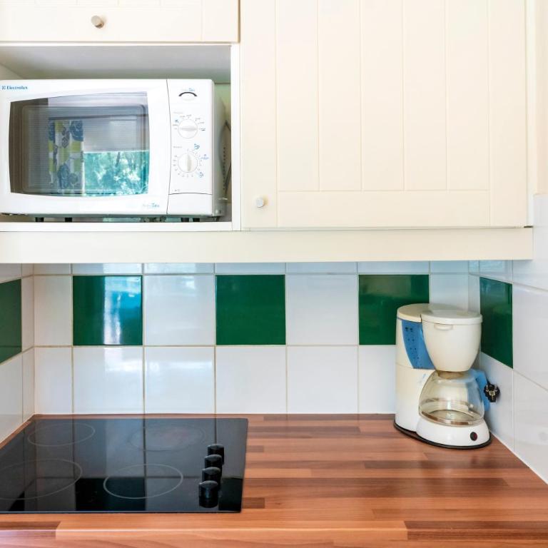 Domaine de Pinsolle - Two-Bedroom Deluxe Apartment with Garden View - 11