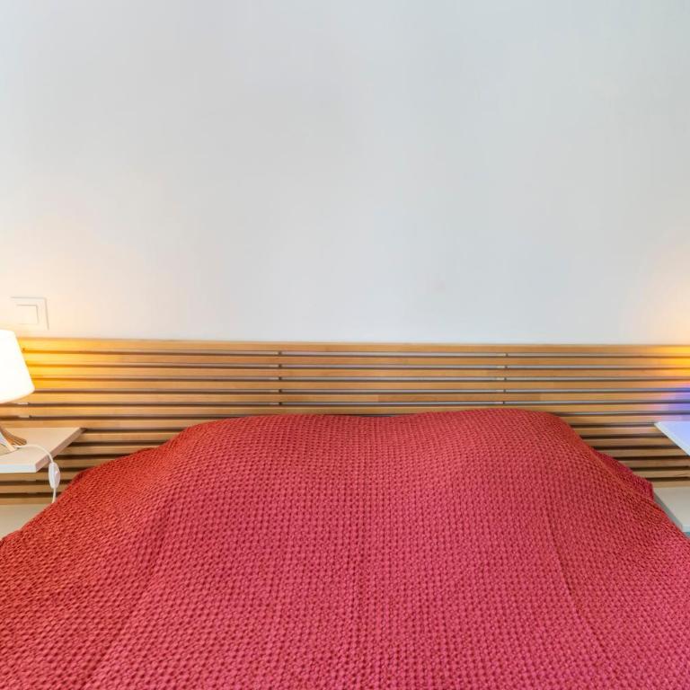 Appartement de charme - spa privé - Two-Bedroom Deluxe Apartment with Garden View - 13