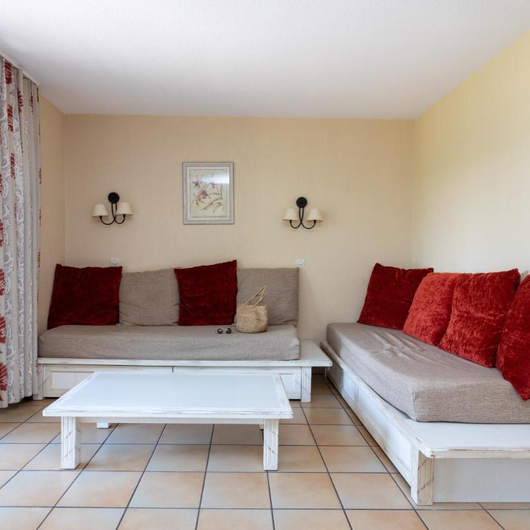 Palombes - Joli Appartement Piscine - Appartement 1 Chambre Supérieur avec Balcon - 6