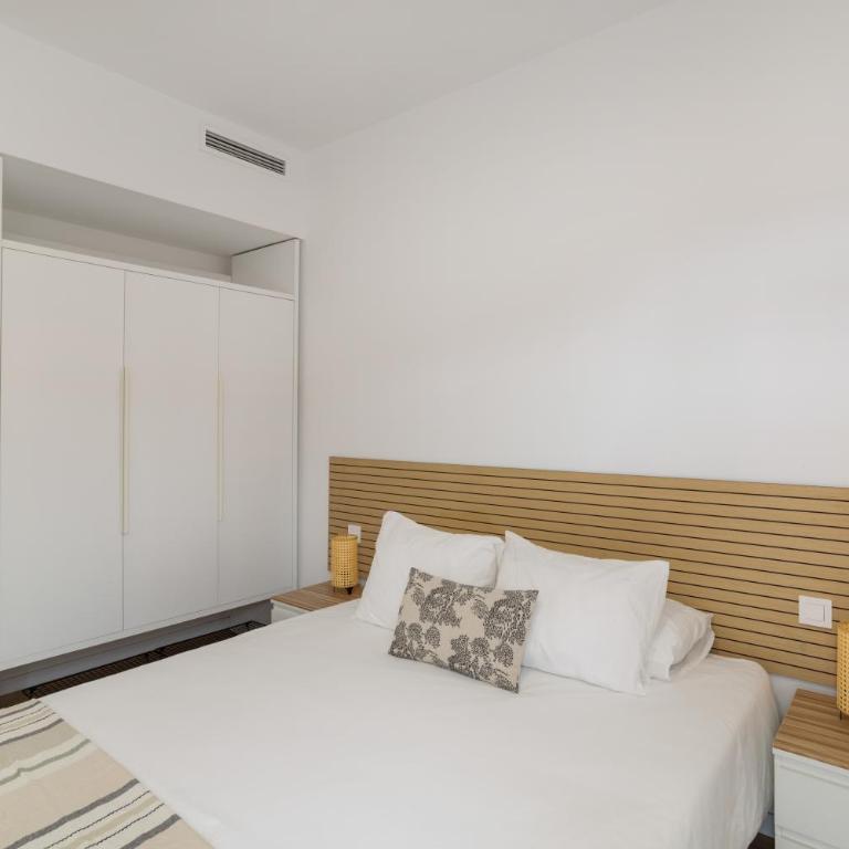 Yucas Villa 17 - Villa with Sea View - 9