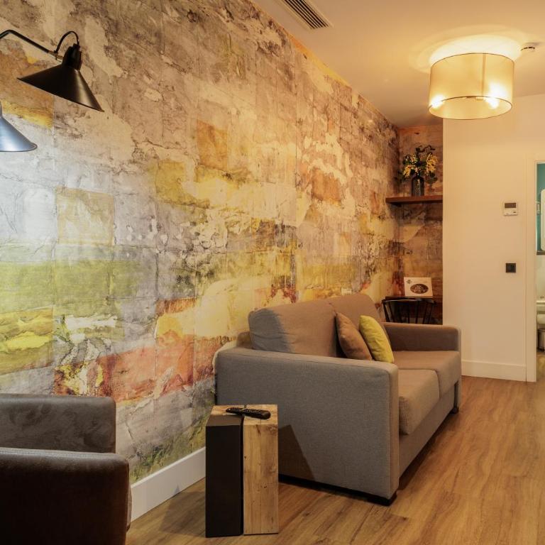 San Pablo Suites - Superior One-Bedroom Apartment with Balcony - 1