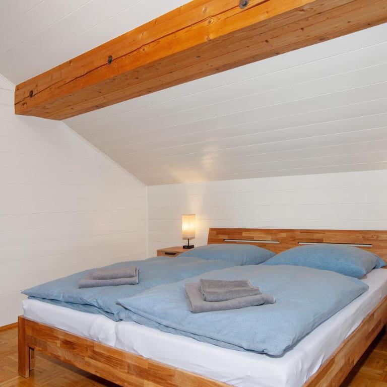Ferienwohnungen Annamaria - Premium Apartment mit 3 Schlafzimmern und Balkon - 10