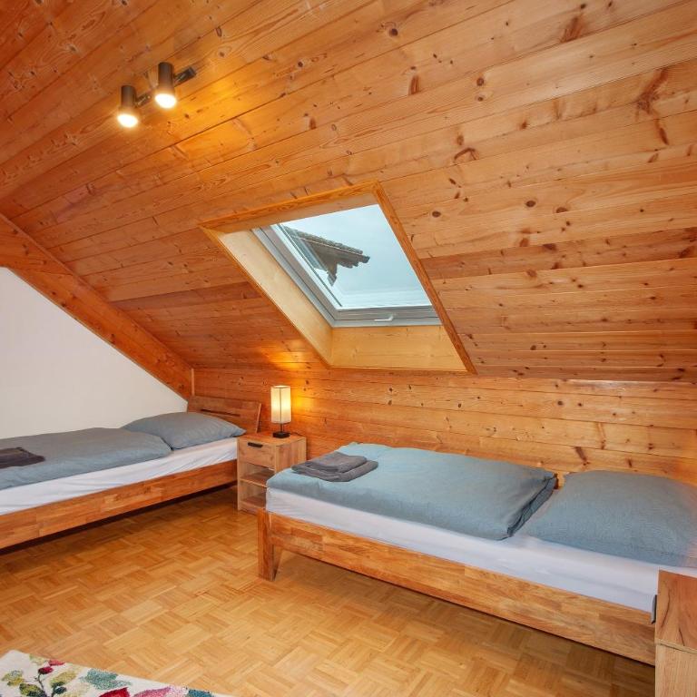 Ferienwohnungen Annamaria - Premium Apartment mit 3 Schlafzimmern und Balkon - 13