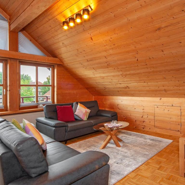 Ferienwohnungen Annamaria - Premium Apartment mit 3 Schlafzimmern und Balkon - 2