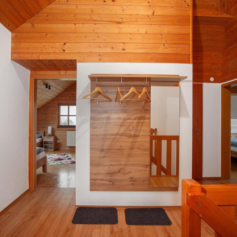 Ferienwohnungen Annamaria - Premium Apartment mit 3 Schlafzimmern und Balkon - 12