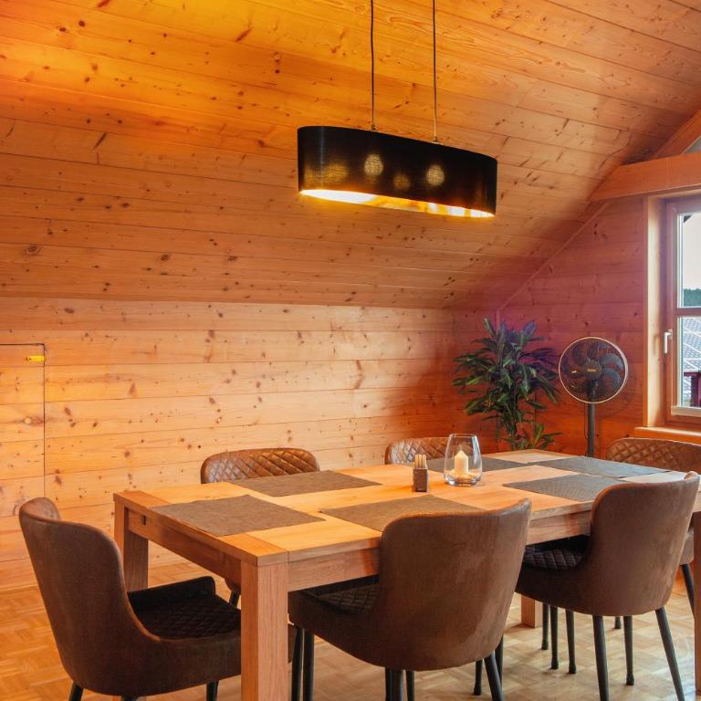 Ferienwohnungen Annamaria - Premium Apartment mit 3 Schlafzimmern und Balkon - 5
