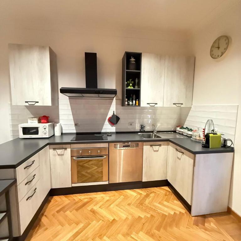 Residenza Margana - Piazza Venezia - Appartamento con 2 Camere da Letto - 19