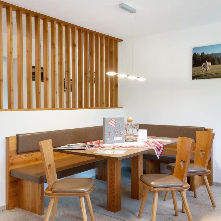 Schererhof Dolomitenblick - Two-Bedroom Deluxe Apartment with Garden View - 6