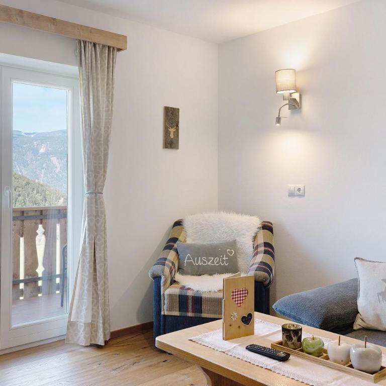 Schererhof Dolomitenblick - Two-Bedroom Deluxe Apartment with Garden View - 2