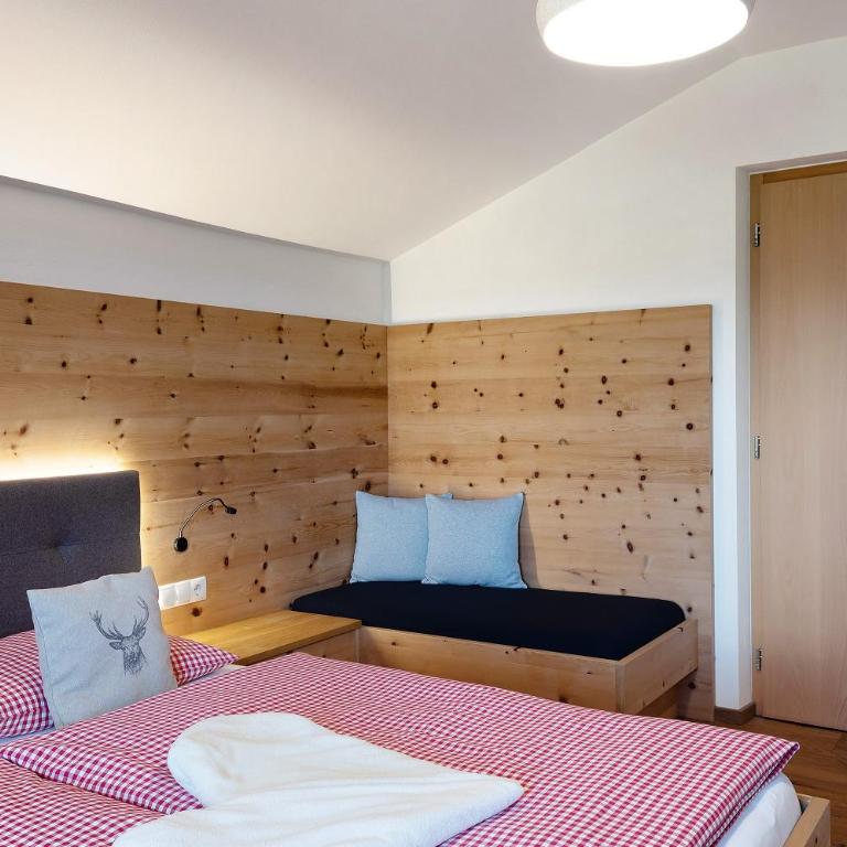 Schererhof Dolomitenblick - Two-Bedroom Deluxe Apartment with Garden View - 12