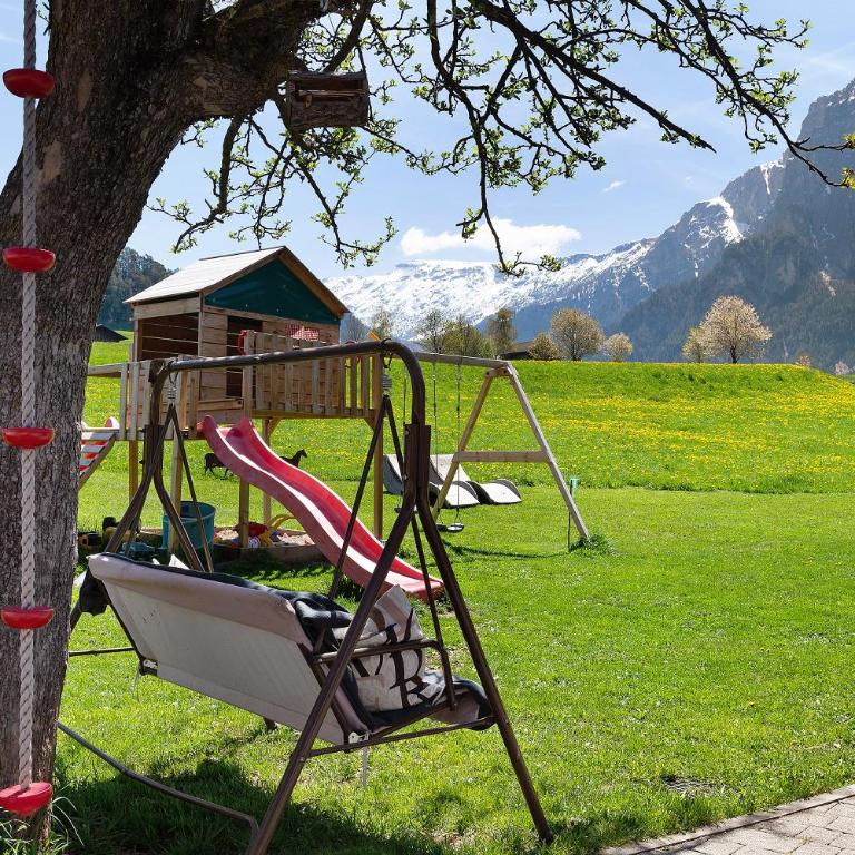 Schererhof Dolomitenblick - Two-Bedroom Deluxe Apartment with Garden View - 24