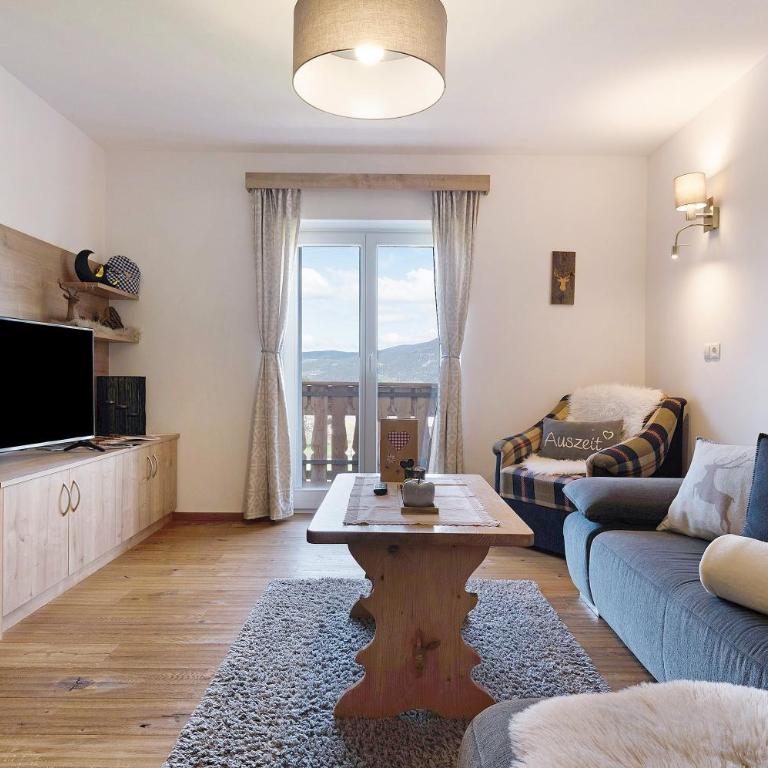 Schererhof Dolomitenblick - Two-Bedroom Deluxe Apartment with Garden View - 1