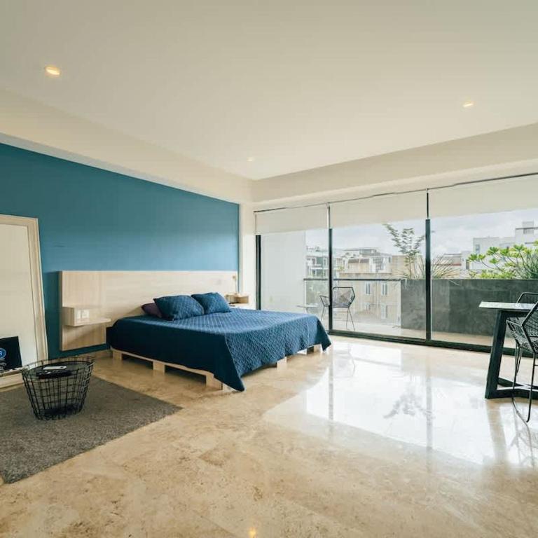 1 Bd Apt top Location! Gym, Pool - One-Bedroom Deluxe Apartment - 8