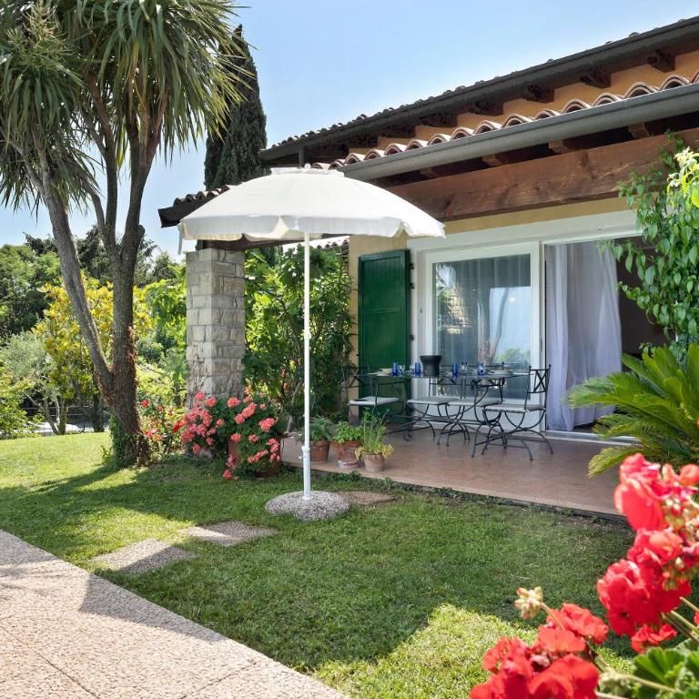 Villa Corneghe with pool - Villa con vistas al jardín - 29