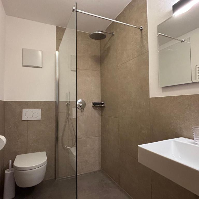 Appartamento Confolia 3 piano terra - Appartamento Deluxe con 2 Camere da Letto e Vista Giardino - 18