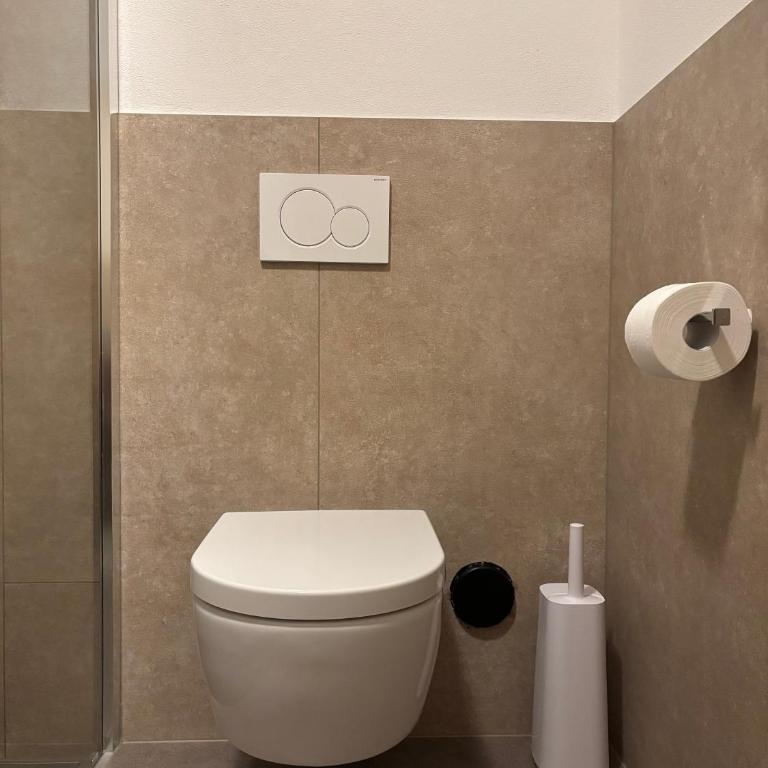 Appartamento Confolia 3 piano terra - Appartamento Deluxe con 2 Camere da Letto e Vista Giardino - 17