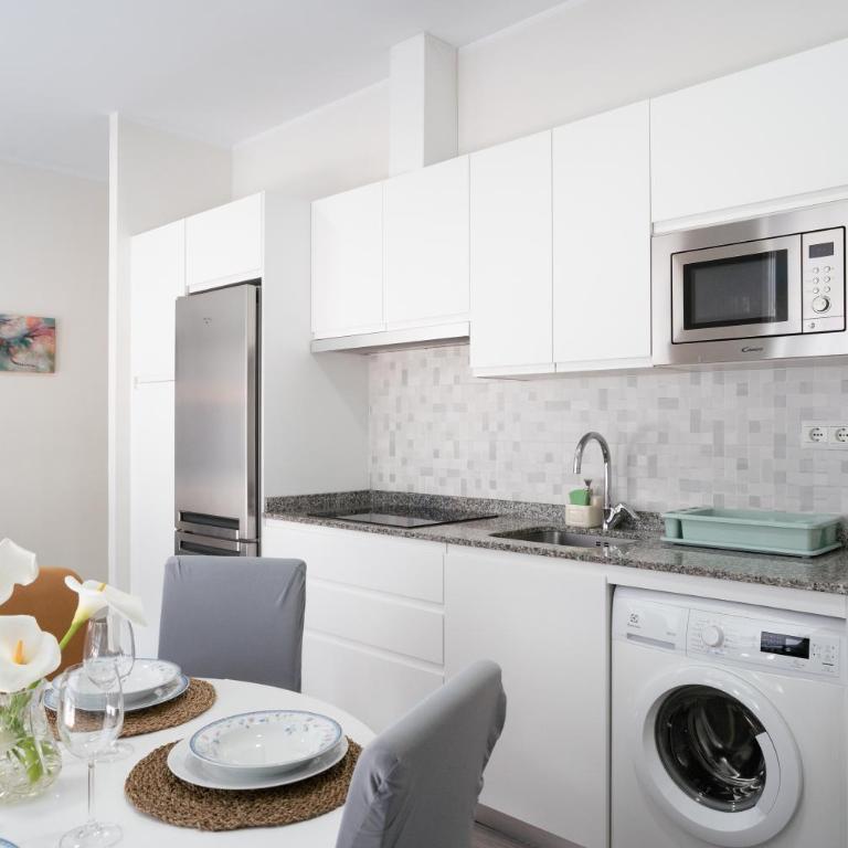Apartamento Puertu Chicu - Apartment with Shower - 3