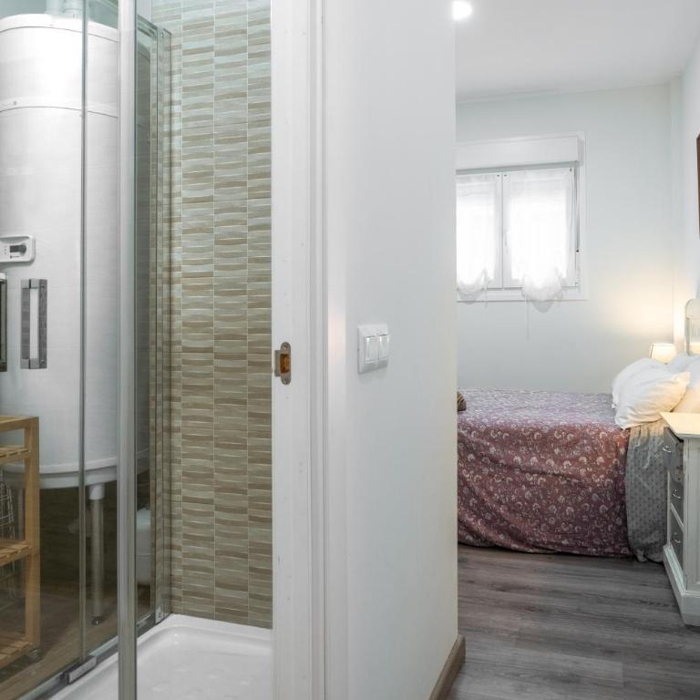 Apartamento Puertu Chicu - Apartment with Shower - 11