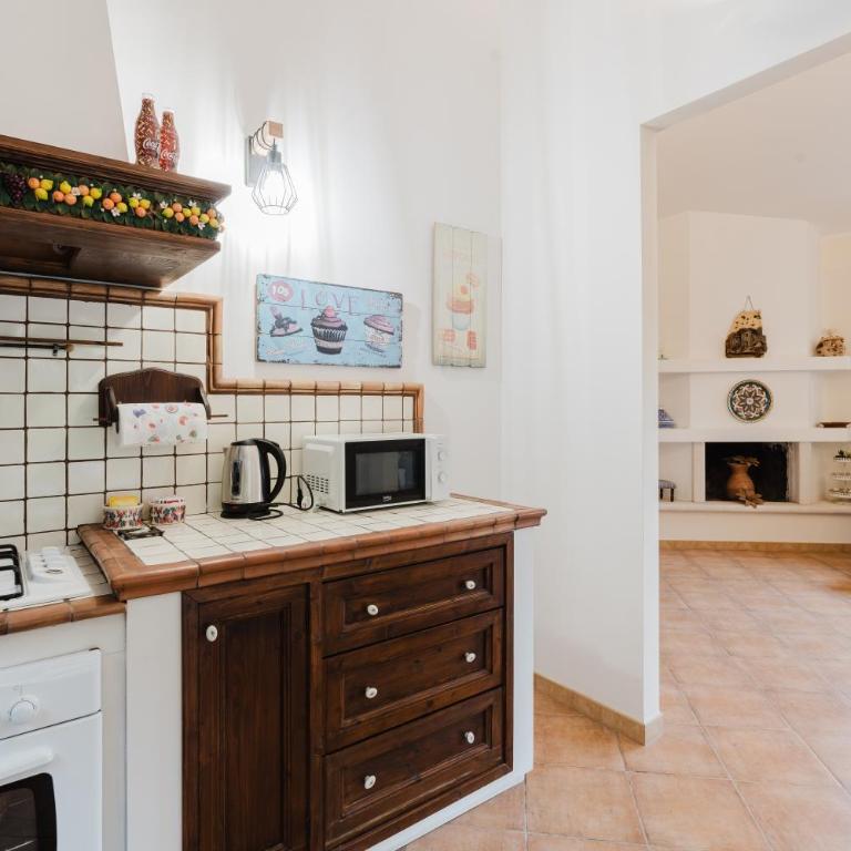 Le Tuie - Villa with Garden View - 13