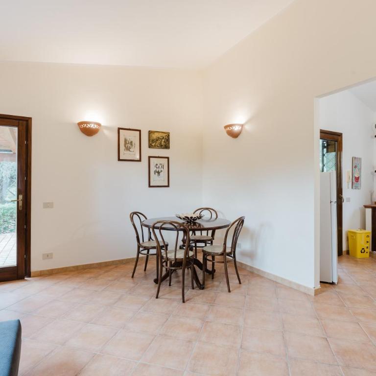 Le Tuie - Villa with Garden View - 9