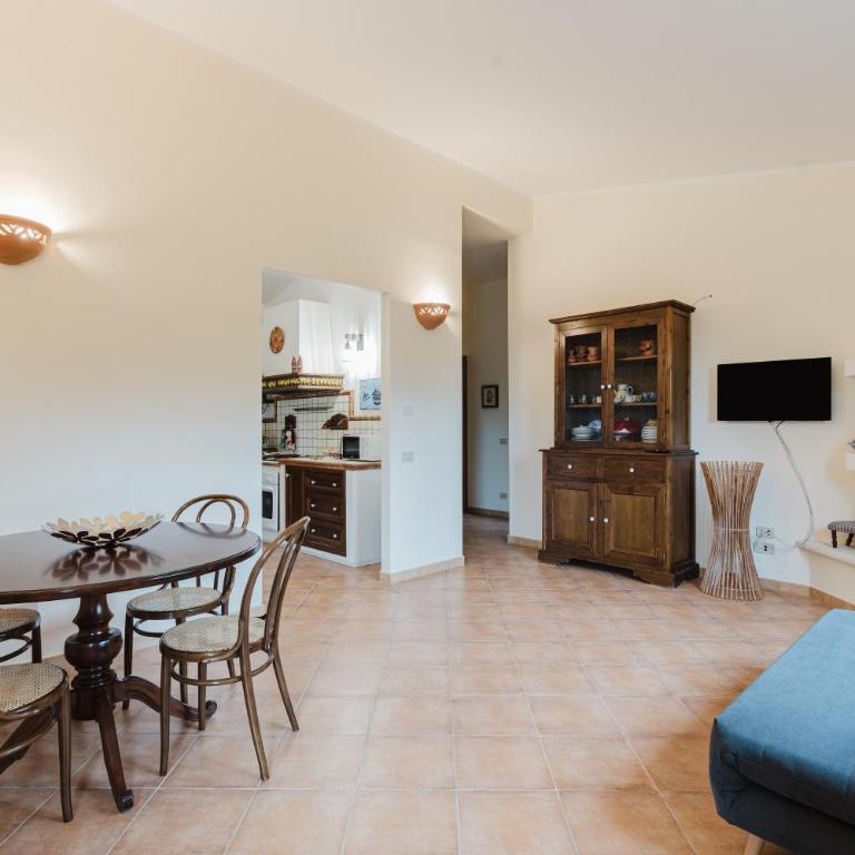 Le Tuie - Villa with Garden View - 8
