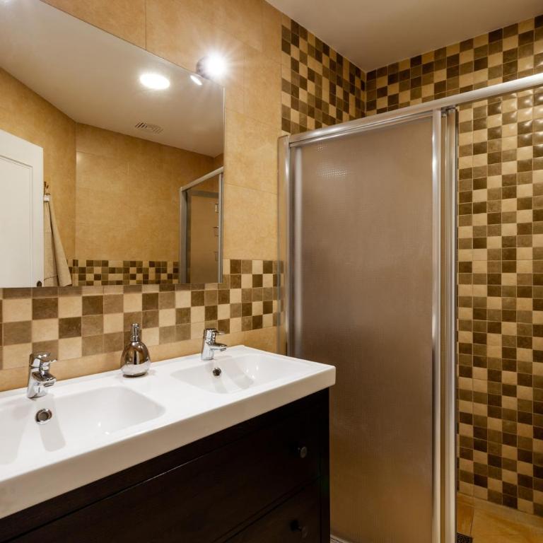 Apartamento Goya 1º solo familias - Apartamento con ducha - 21