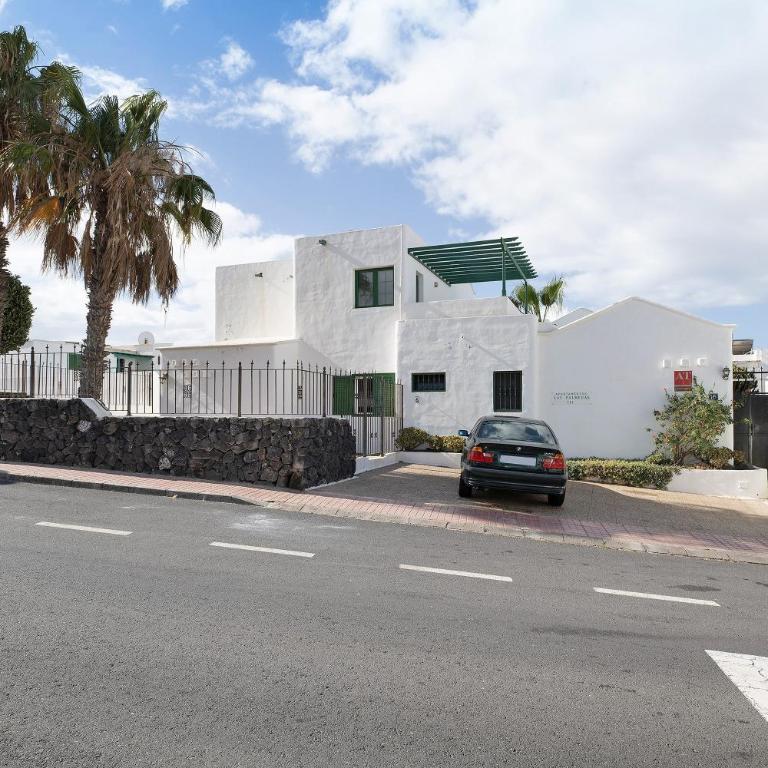 Apt 2 Las Palmeras iii Lanzarote - Apartment with Terrace - 27