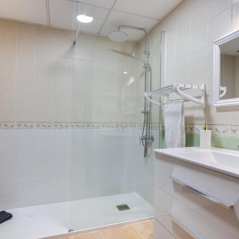 Saadia Golf - Apartamento Deluxe de 2 dormitorios con vistas al jardín - 16