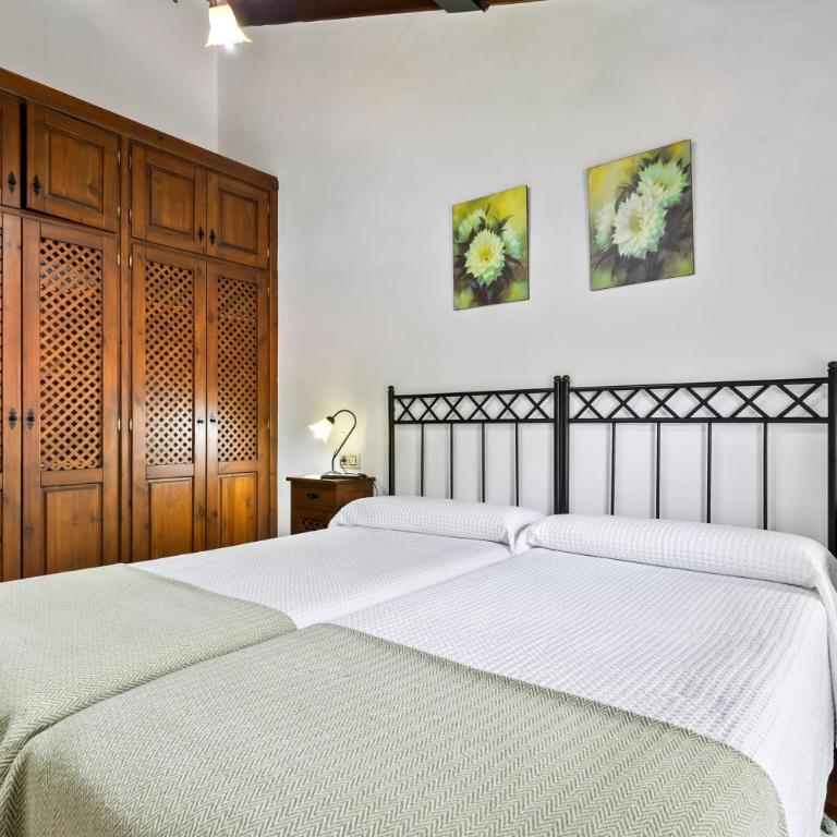 Casa De Aldea La Venta Los Probes - Three-Bedroom Premium Apartment with Balcony - 16