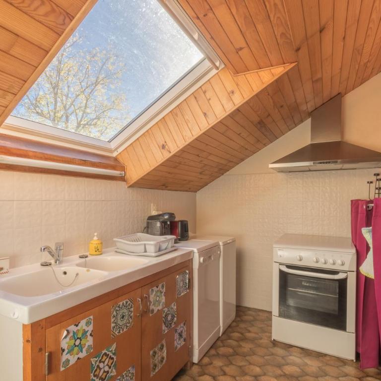 Vacances à La Montagne - Appartement Supérieur - Vue sur Ville - 4