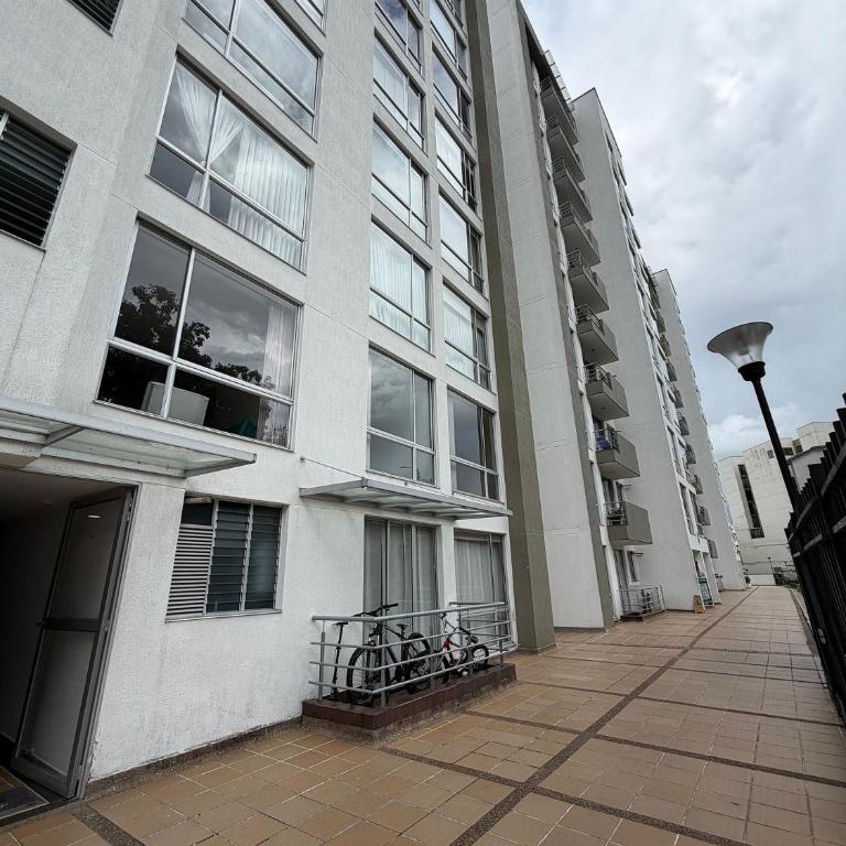 Espacioso y Confortable - Ubicación Ideal - Apartamento de 3 dormitorios - 17