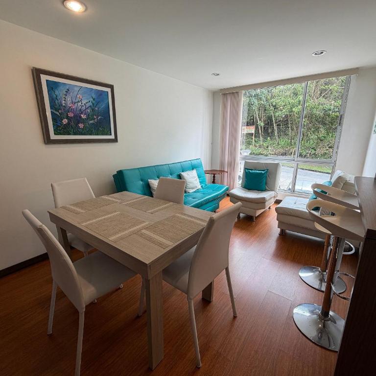 Espacioso y Confortable - Ubicación Ideal - Apartamento de 3 dormitorios - 3
