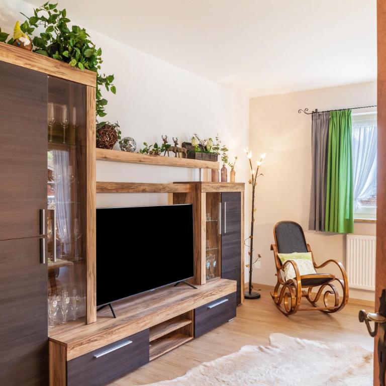 Ferienwohnung Waldruhe - Apartamento Deluxe de 2 dormitorios con vistas al jardín - 8