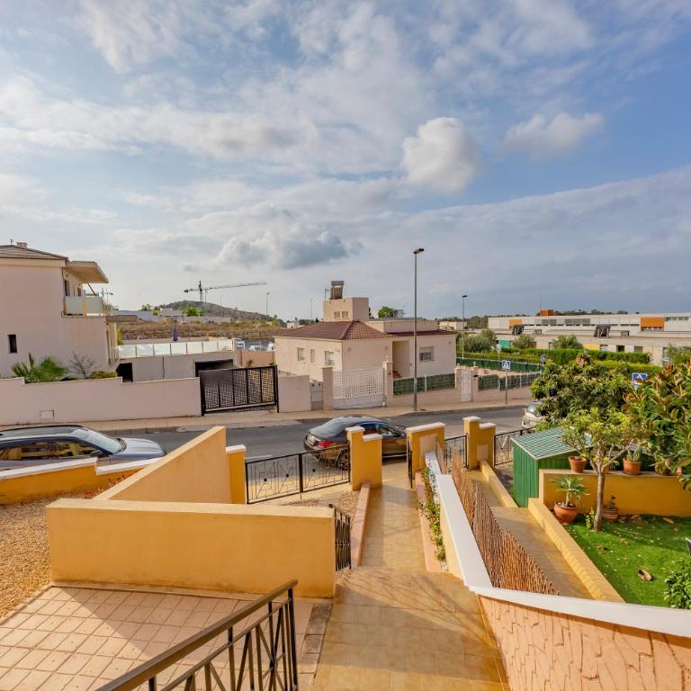Adosado En Finestrat - Casa de 3 dormitorios - 27