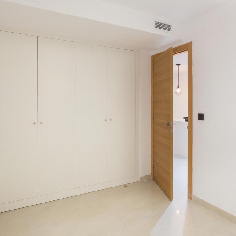 Lujoso cerca de playa - Apartamento Premium de 3 dormitorios con balcón - 18