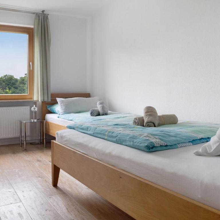 Ferienwohnungen Familie Hofer - Deluxe-Apartment mit 2 Schlafzimmern und Gartenblick - 13