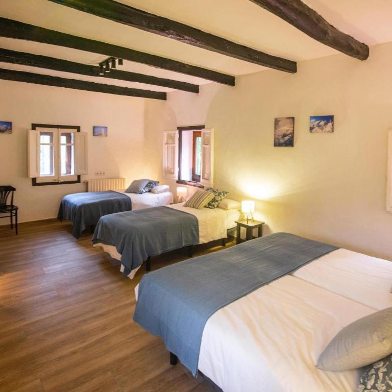Masia Can Felix Santa Fe - Six-Bedroom House - 17