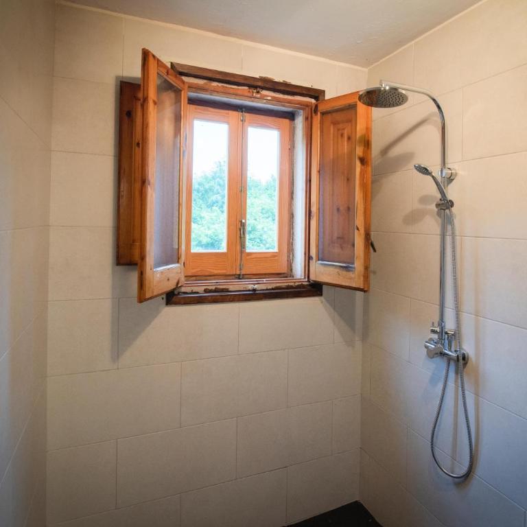 Masia Can Felix Santa Fe - Six-Bedroom House - 8