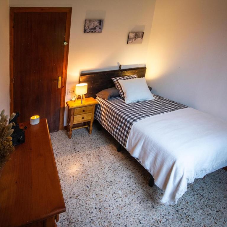 Masia Can Felix Santa Fe - Six-Bedroom House - 18