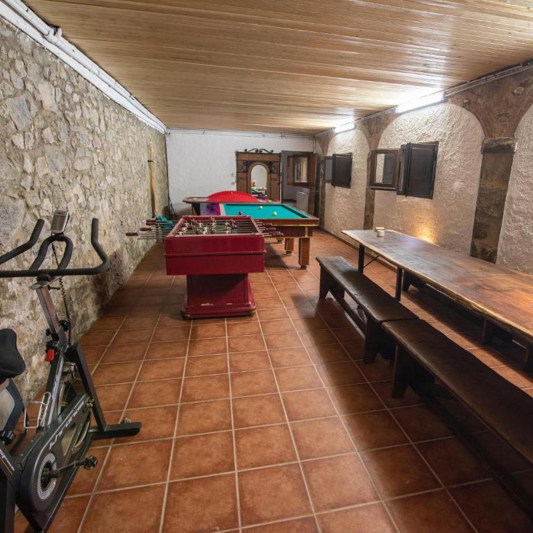 Masia Can Felix Santa Fe - Six-Bedroom House - 20