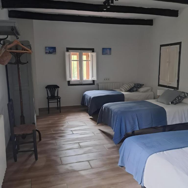 Masia Can Felix Santa Fe - Six-Bedroom House - 3