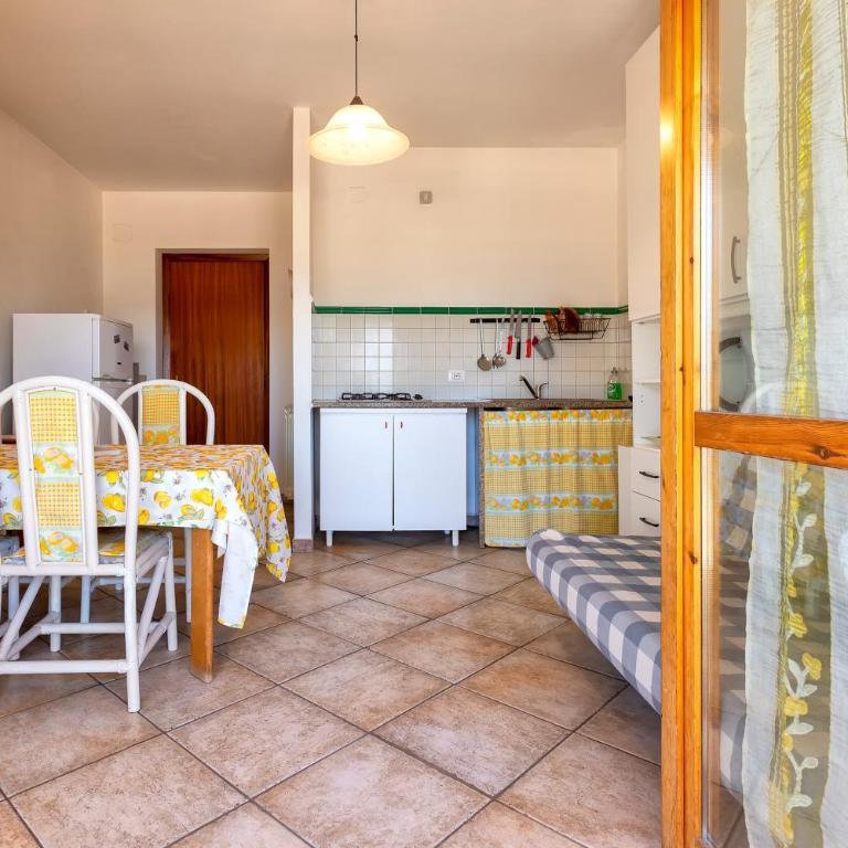 Appartamento Giallo Celeste - Two-Bedroom Deluxe Apartment with Ocean View - 7