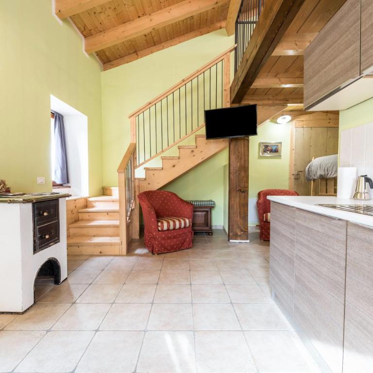 Agriturismo Al Gallo Nero Verde - Superior Apartment with City View - 6