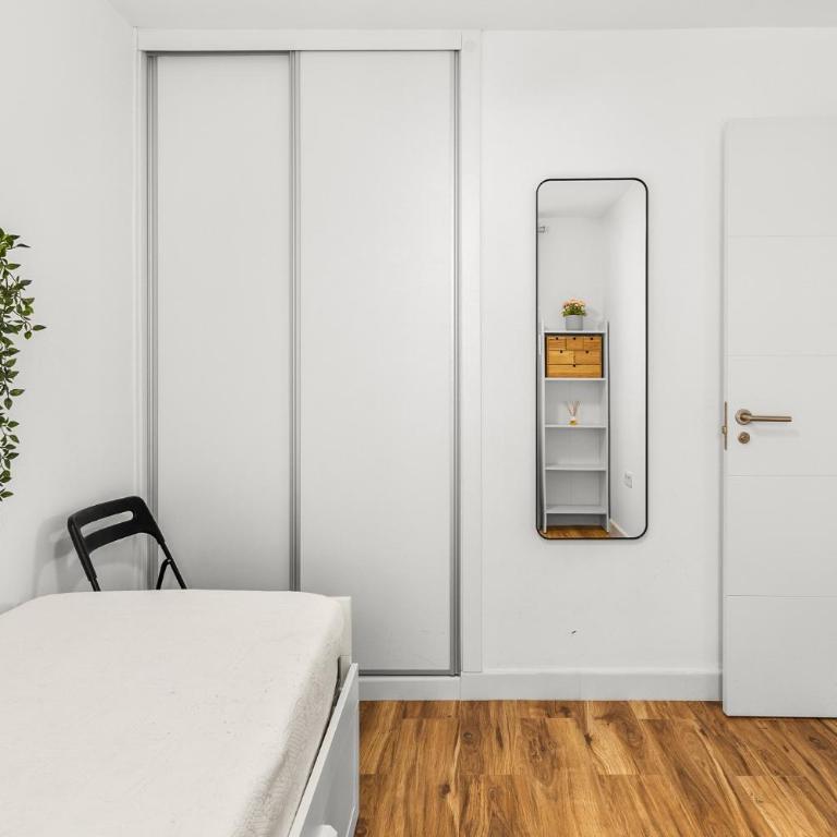 Fuengirola Beach con parking gratis - Apartamento Deluxe de 2 dormitorios con vistas al mar - 13