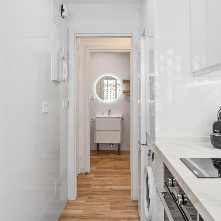 Fuengirola Beach con parking gratis - Apartamento Deluxe de 2 dormitorios con vistas al mar - 6