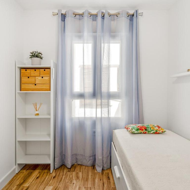 Fuengirola Beach con parking gratis - Apartamento Deluxe de 2 dormitorios con vistas al mar - 12