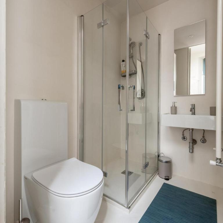 Single House - Pisa - Apartment with Shower - 26