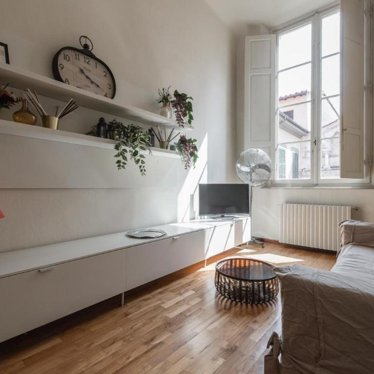 Single House - Pisa - Apartment with Shower - 2
